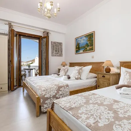 Panos Luxury Apartment