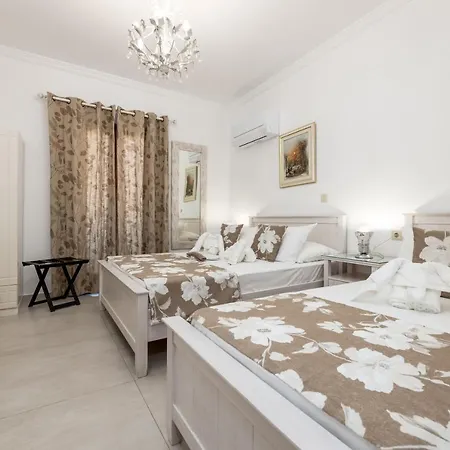 Panos Luxury Πάρος