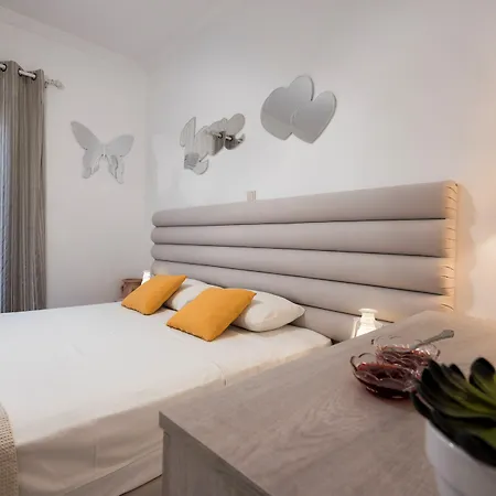 Panos Luxury * Páros