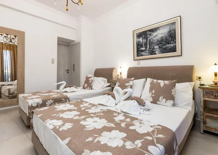 Panos Luxury Apartment