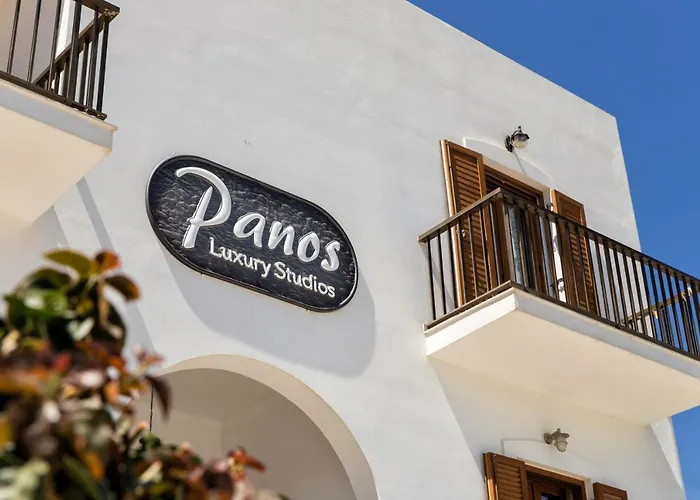 Panos Luxury Lejlighed